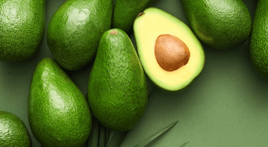 De ce să nu tai niciodată avocado cu un cuțit metalic