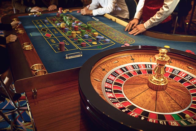 Cine a inventat ruleta și de ce suma numărului la ruletă este 666