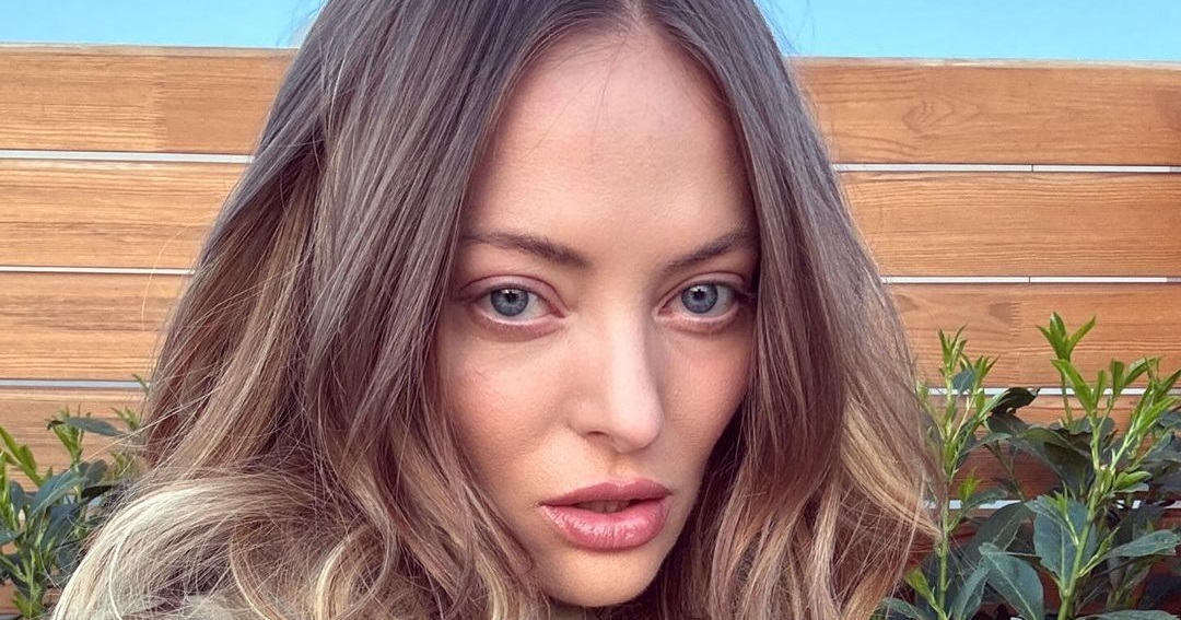 Delia, filmată între mai mulți bărbați dezbrăcați: „Ești boschetară”! În clipul viral pe net e implicată și Erika Isac