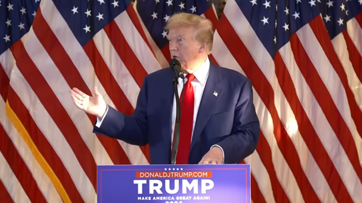 Donald Trump crește taxele vamale la autovehiculele europene la 25% taxele vamale