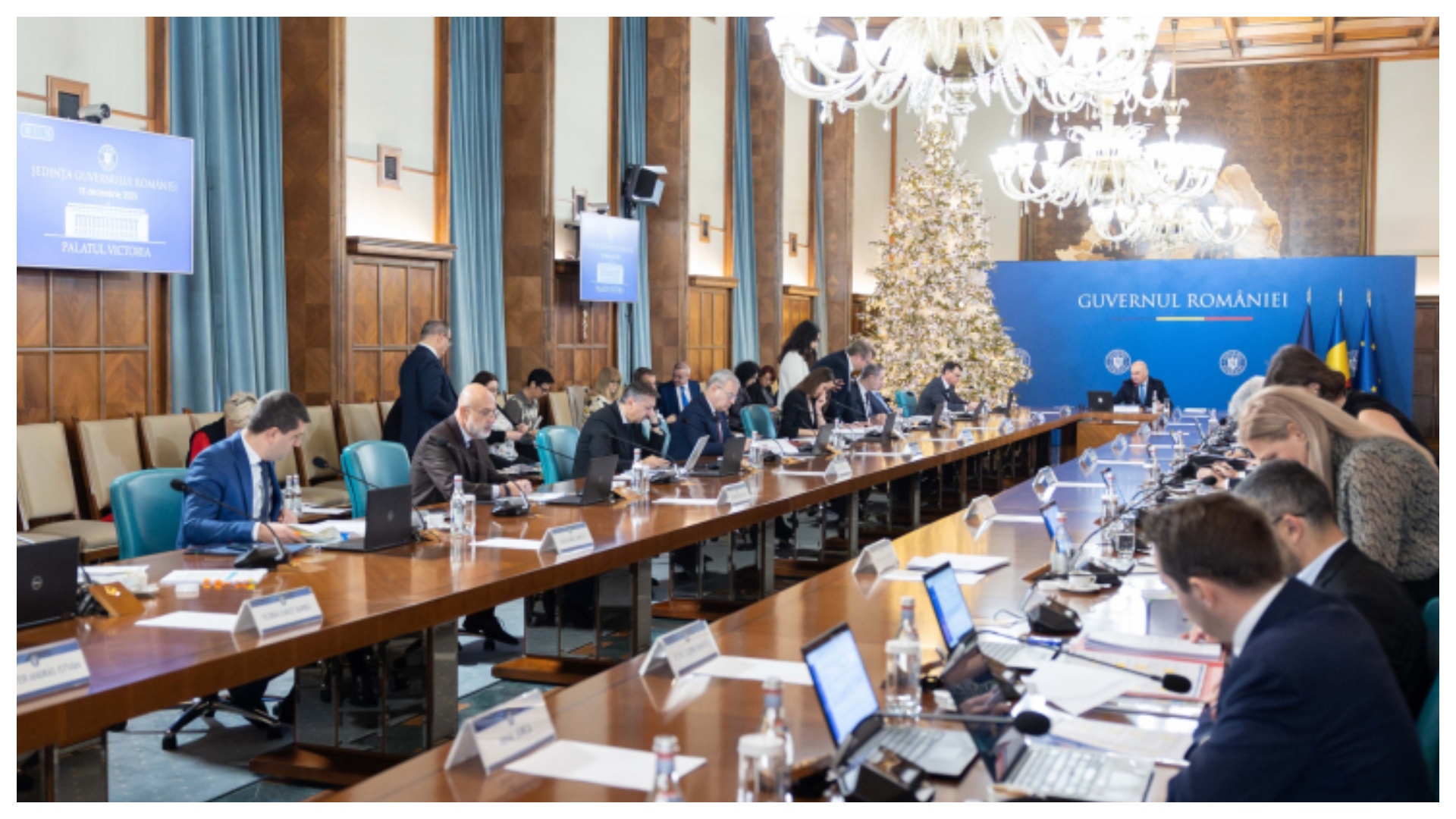 Anunțul făcut de Guvern în dosarul despăgubirilor de 600 de milioane de euro către Pfizer: „Se încearcă o negociere cu compania. Deocamdată se evaluează oportunitatea unui apel”