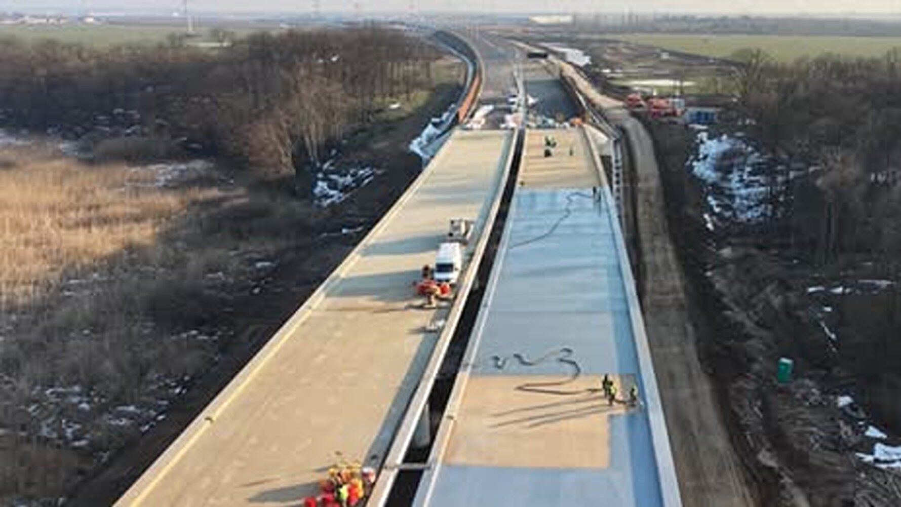 Autostrada construită de chinezi lângă Capitală e în întârziere. „Trebuia deja să circulăm pe ea”