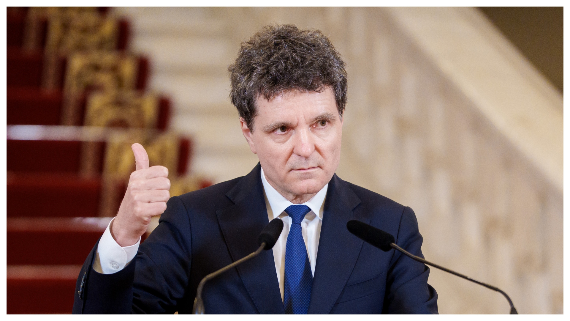 Nicușor Dan refuză să gireze un guvern minoritar sprijinit de AUR. „Nu voi fi de acord cu asta!”