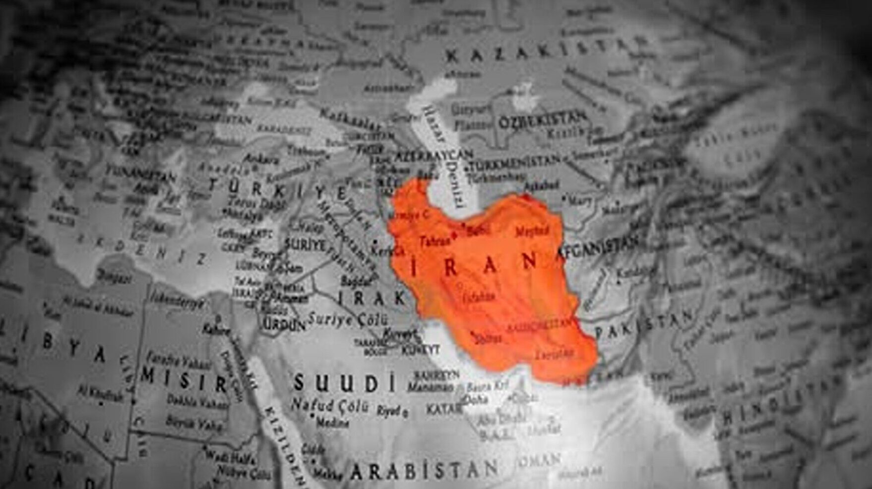 Iranul face apel la „principiul bunei vecinătăți” pentru țările din Golf. Cere să nu sprijine atacurile SUA
