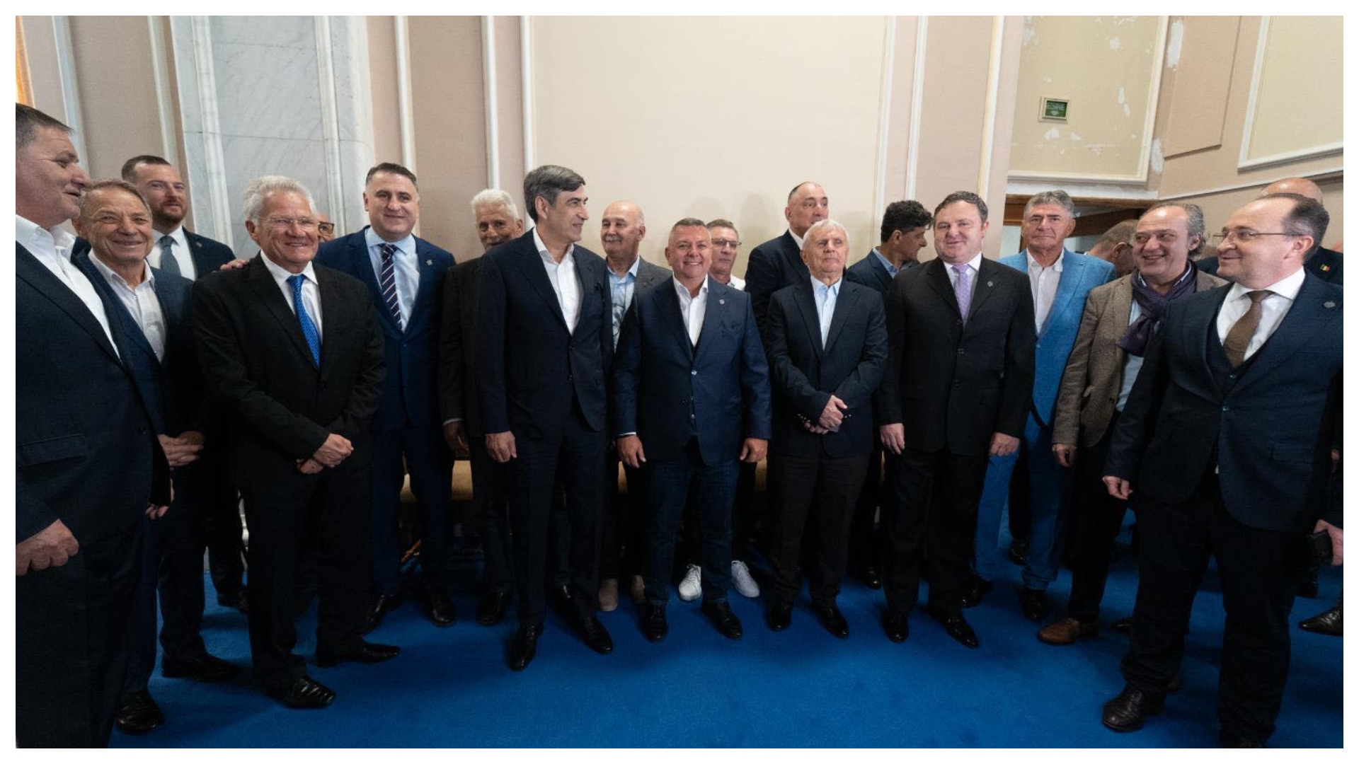 Deputatul AUR Ciprian Paraschiv cere indemnizații de merit pentru câștigătorii CCE. „Steaua a obţinut performanţa supremă”