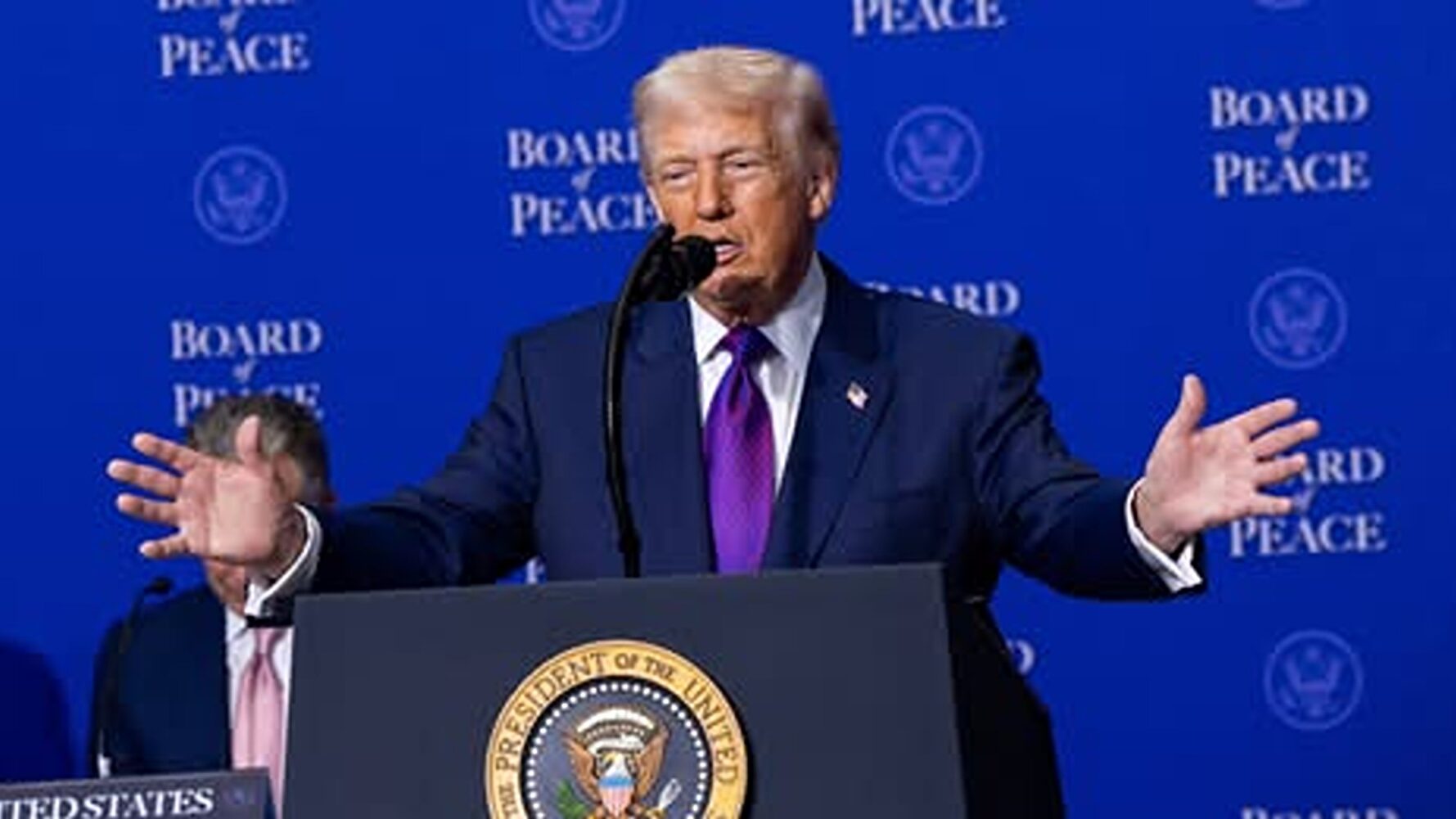 Donald Trump: Xi Jinping susține redeschiderea Strâmtorii Ormuz. China nu este de acord cu războiul din Iran