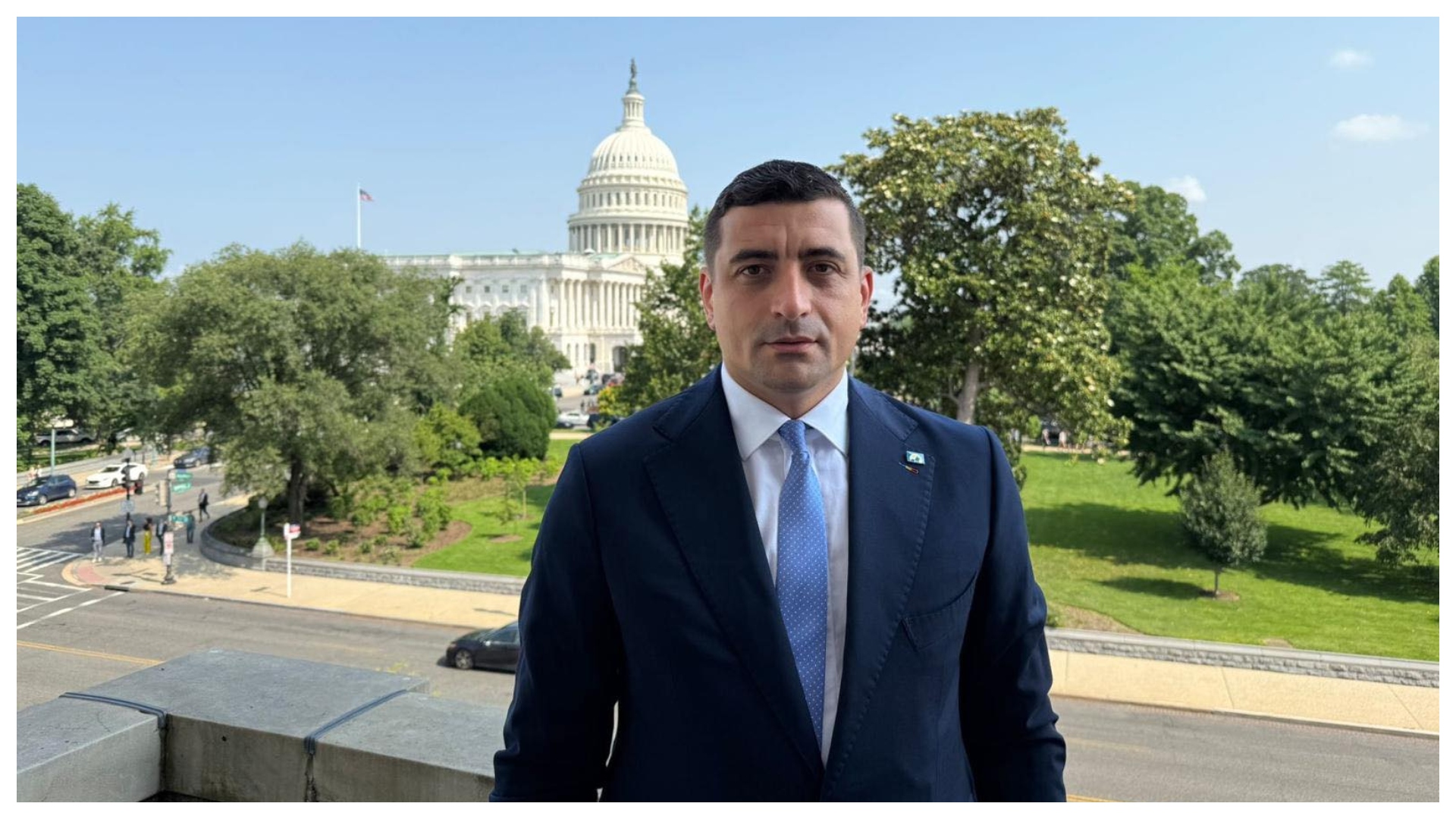 VIDEO George Simion acuză coaliţia PSD-PNL-USR-UDMR de un „jaf de proporţii gigantice”. Miza: contractele din Programul SAFE
