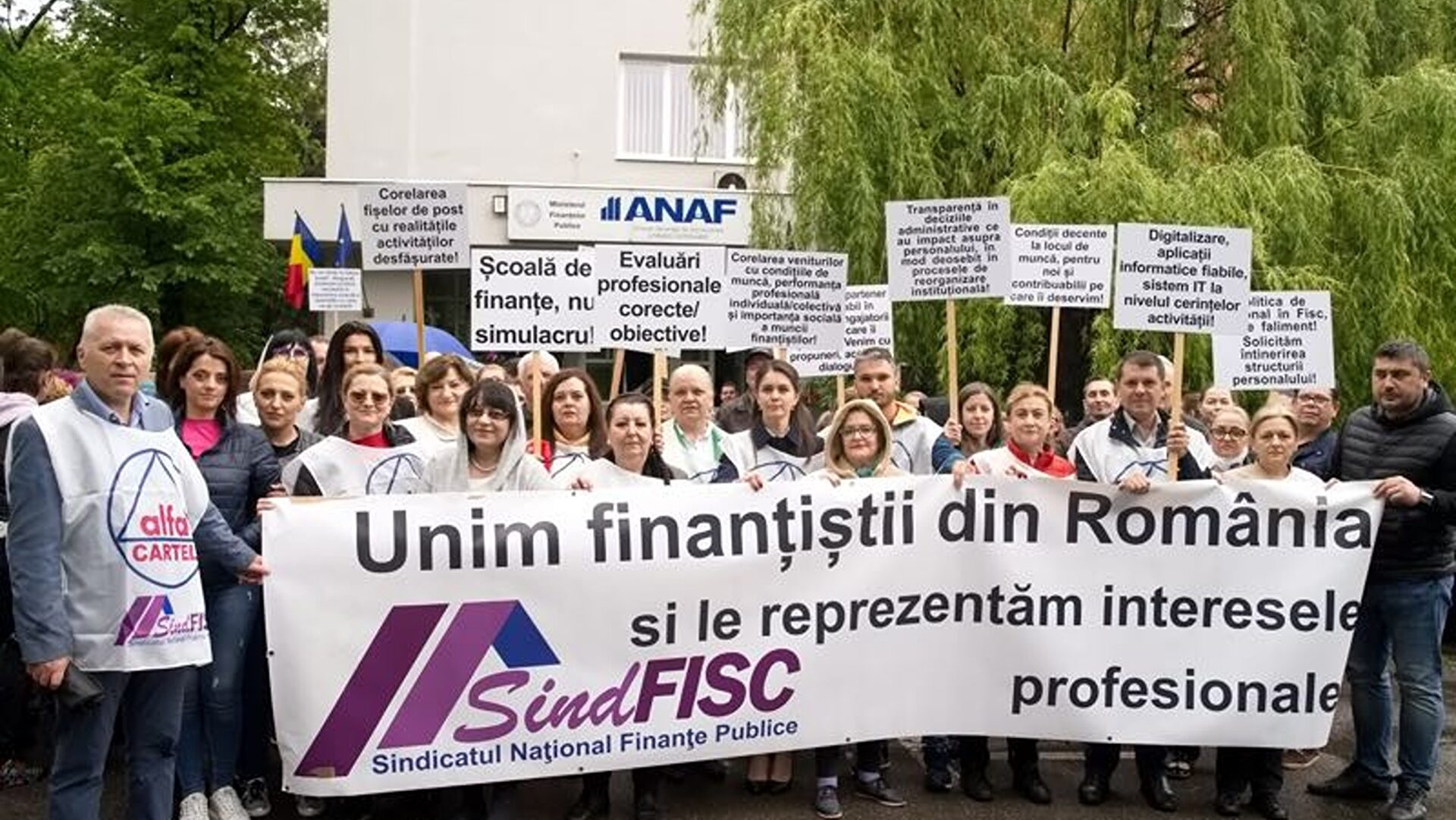 Sindicaliștii din finanțe încep pichetarea sediilor instituțiilor din sistemul Ministerului Finanțelor