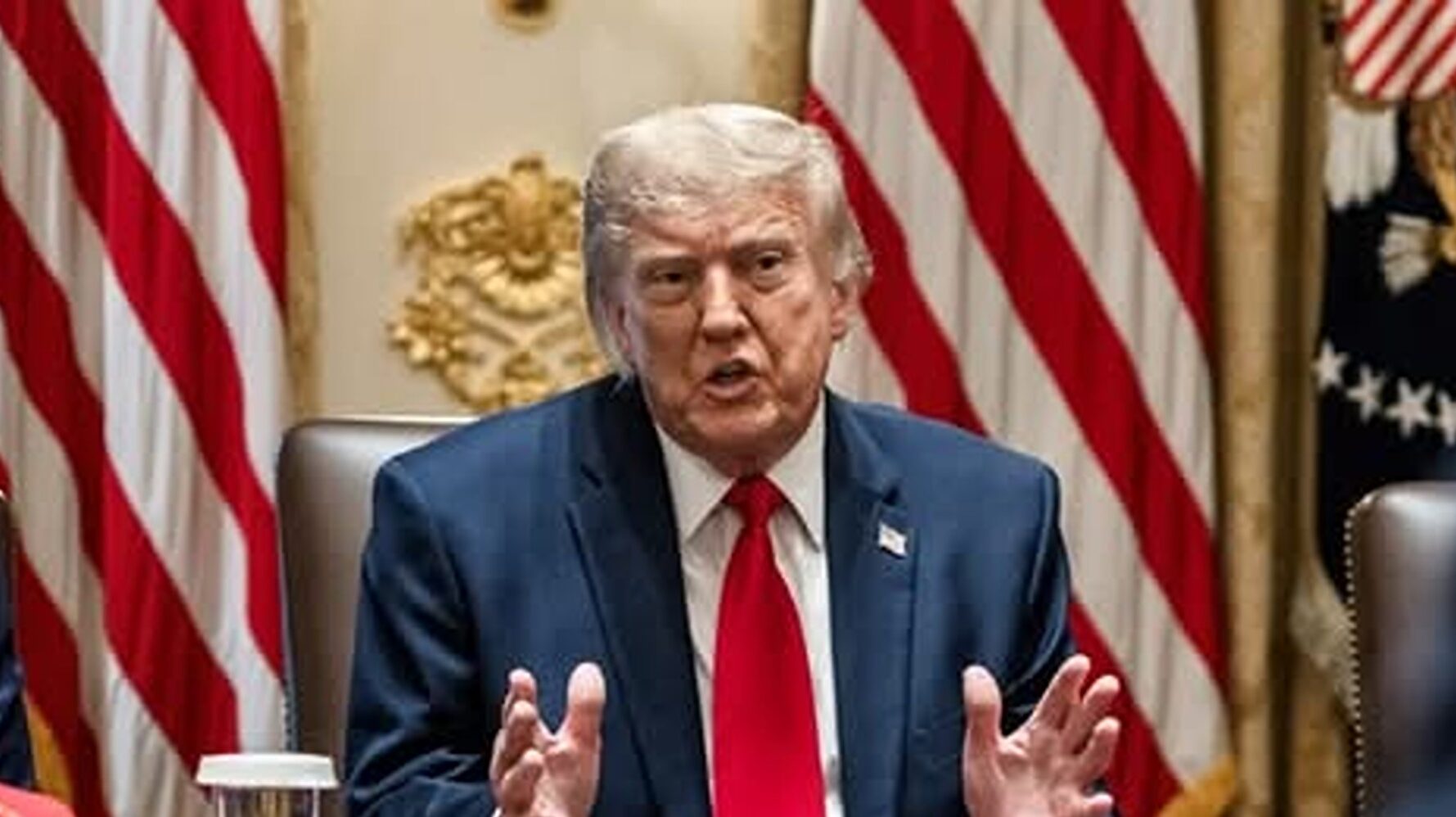 Donald Trump, avertisment pentru kurzi, după ce aceștia au reținut armele destinate iranienilor pentru înlăturarea regimului de la Teheran